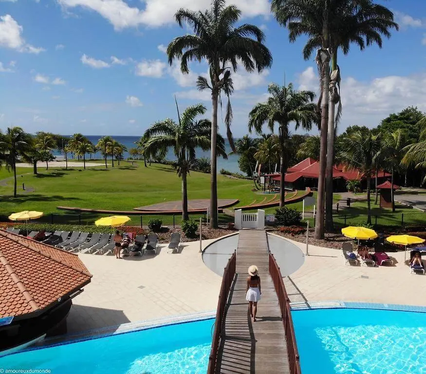 Au Beau Village Studio Avec Piscine Magnifique 상트루스 아파트
